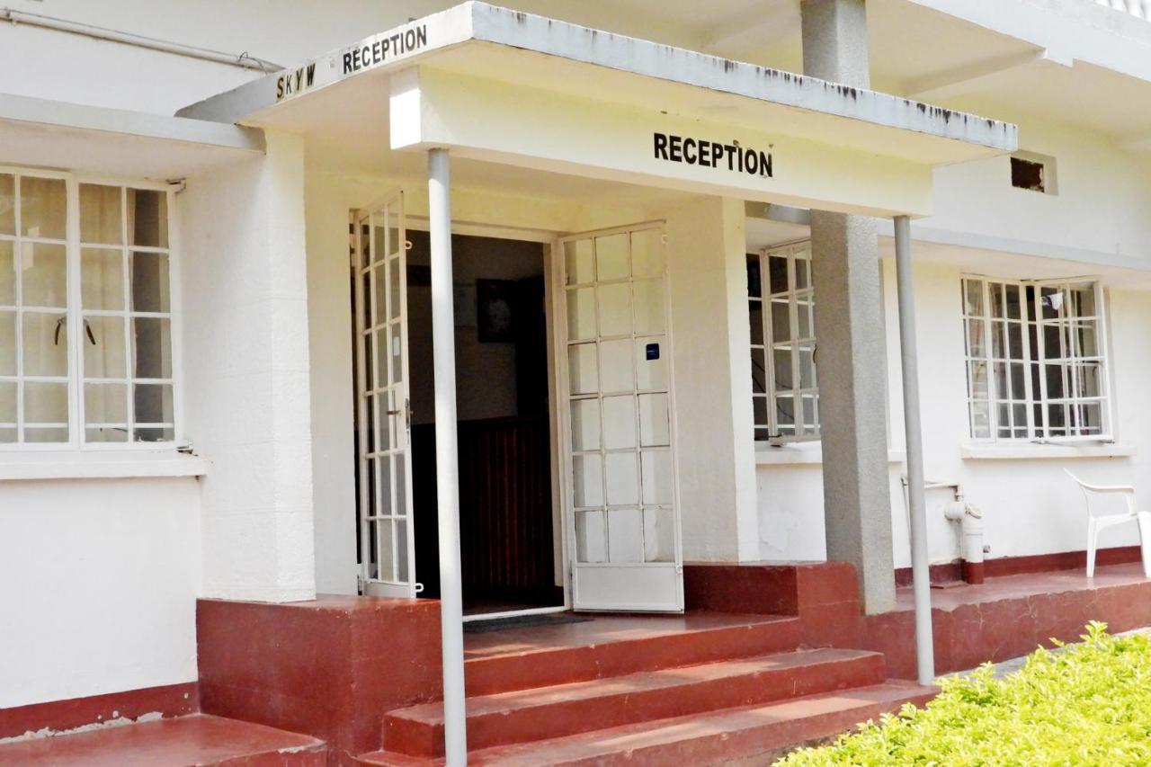 Skyway Hotel Entebbe Extérieur photo