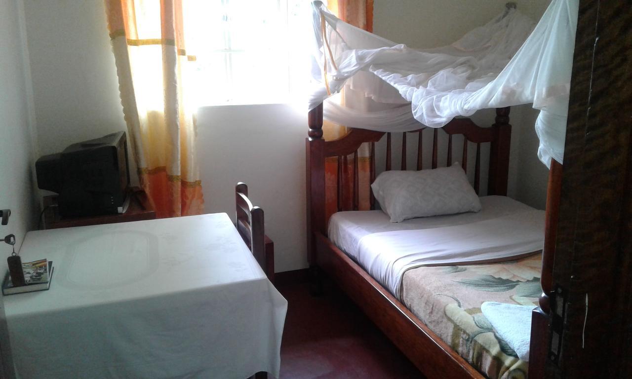 Skyway Hotel Entebbe Extérieur photo