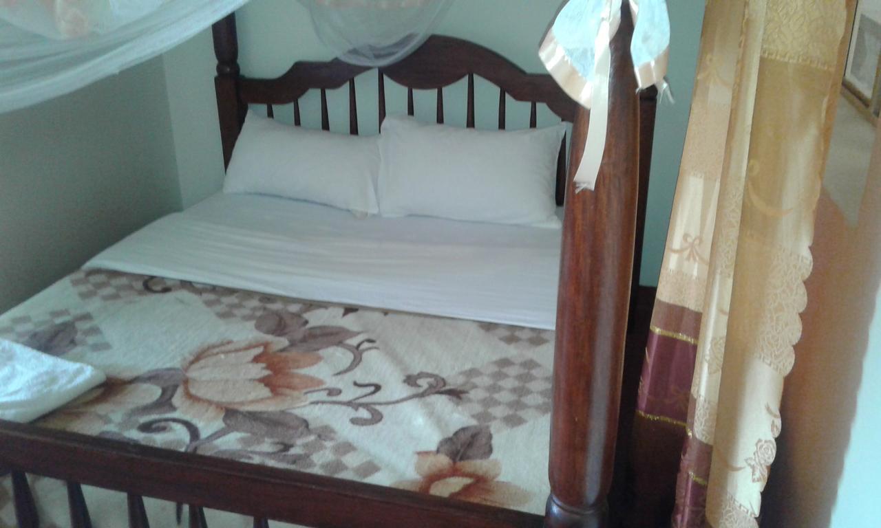Skyway Hotel Entebbe Extérieur photo