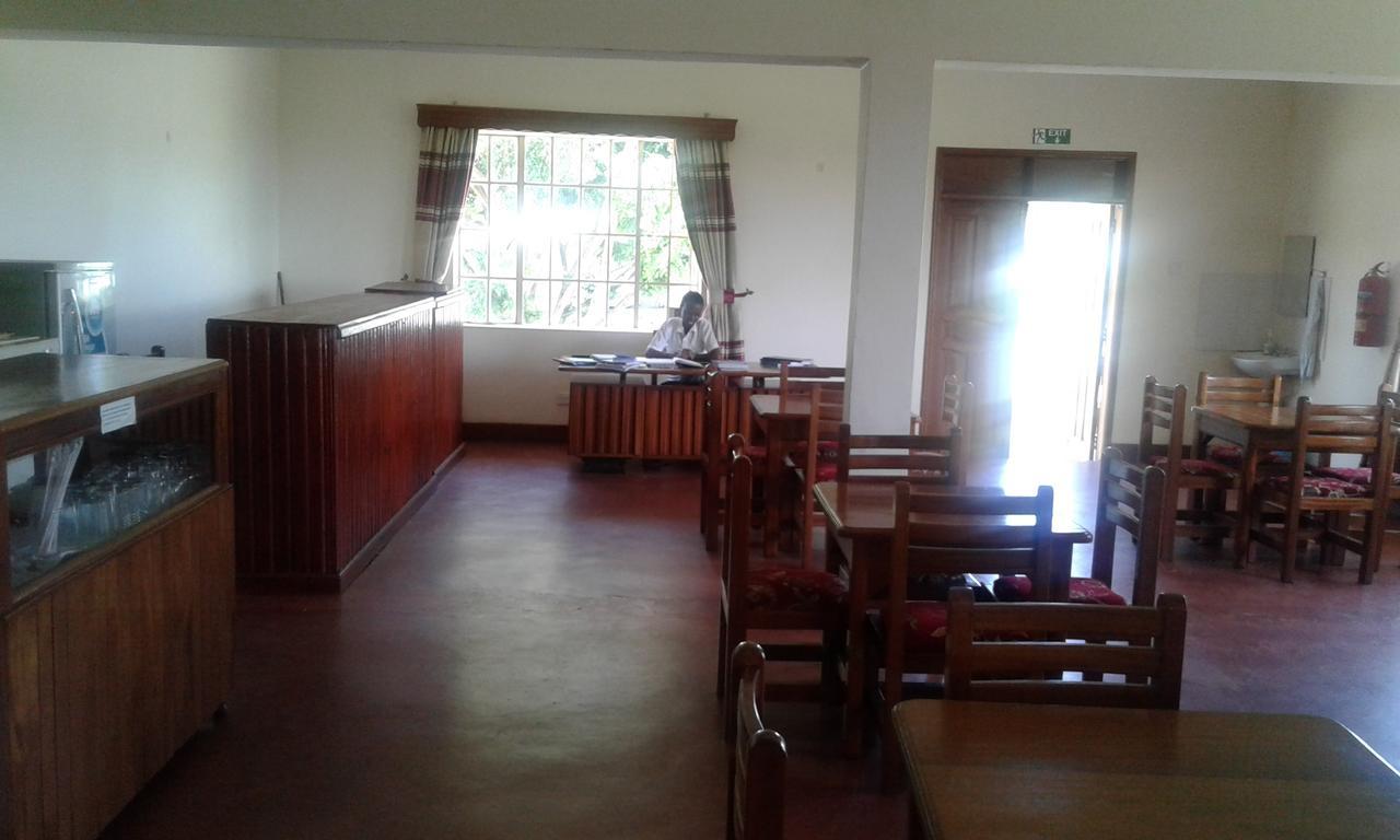 Skyway Hotel Entebbe Extérieur photo