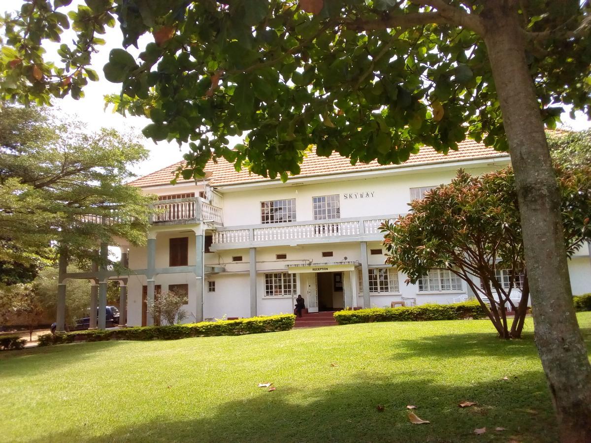 Skyway Hotel Entebbe Extérieur photo