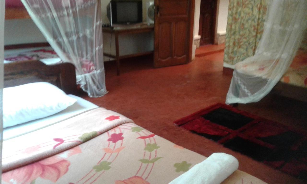 Skyway Hotel Entebbe Extérieur photo